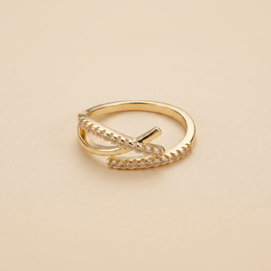 Bague Ajustable Entrelacée Dorée, bague en acier doré Maison Orena — vue de face